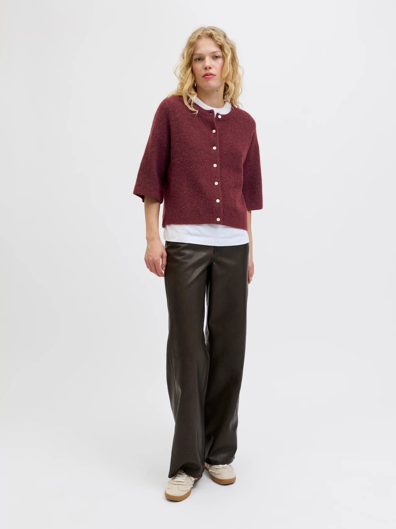 Short Sleeved Knit Cardigan