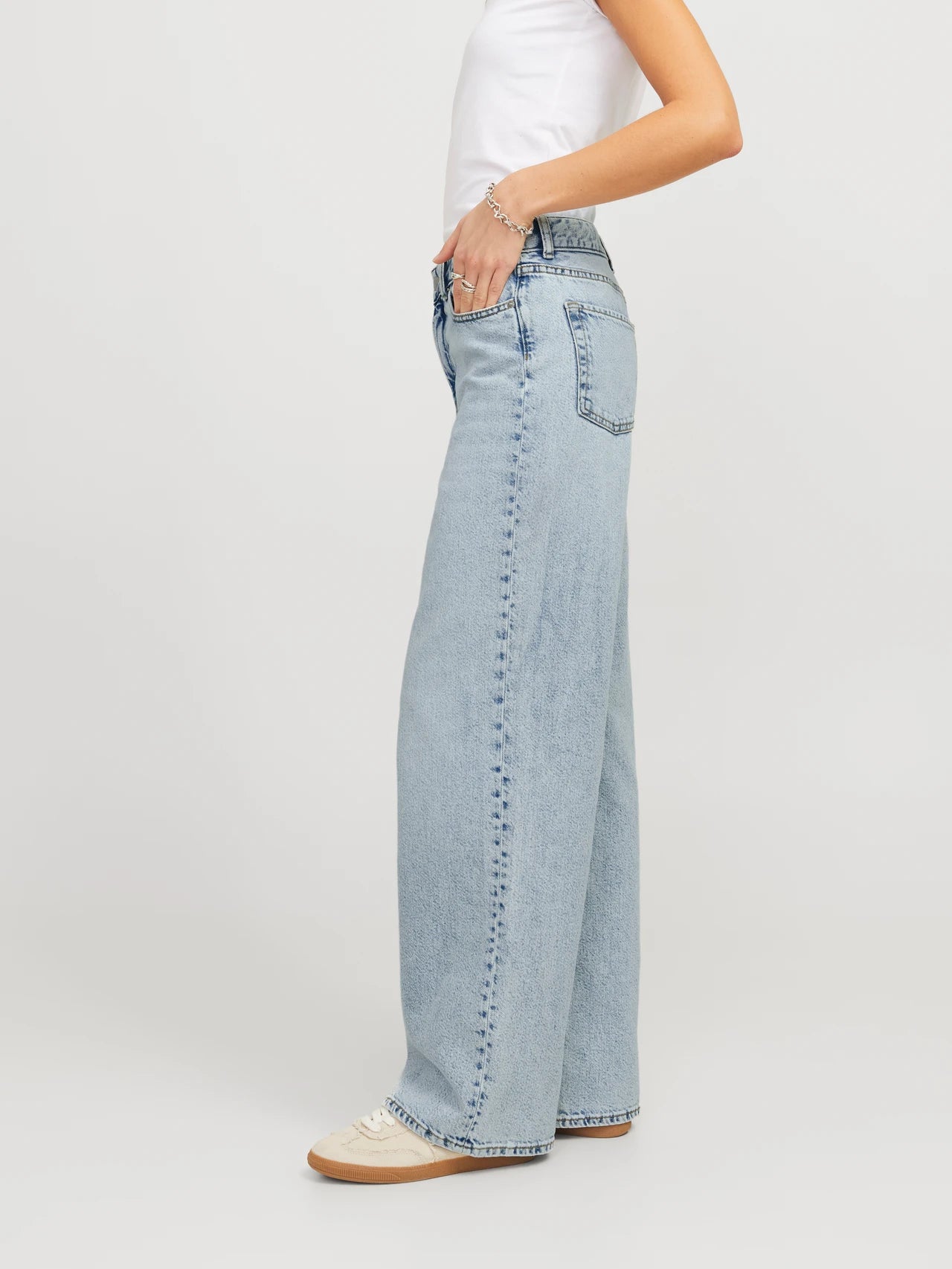 High Waist Wide Leg Jeans