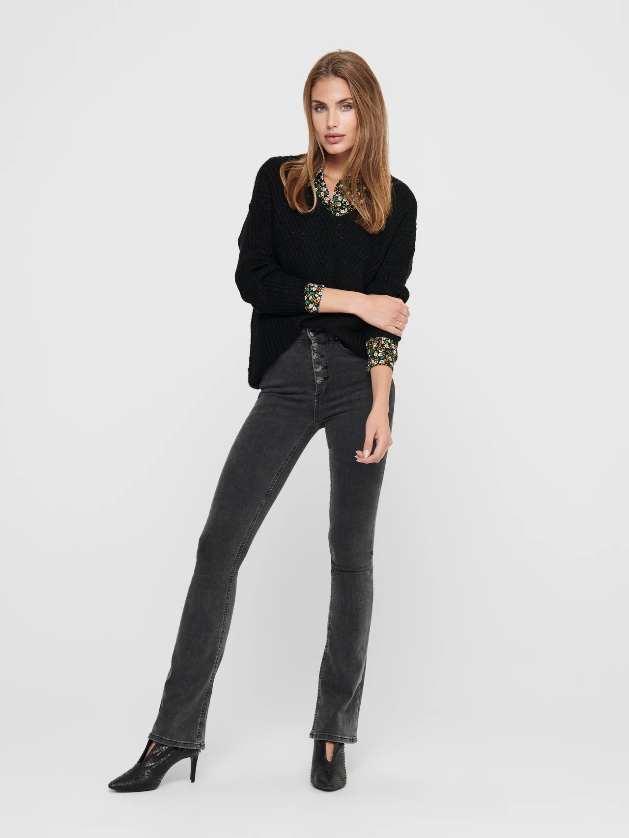 V-neck Sweater
