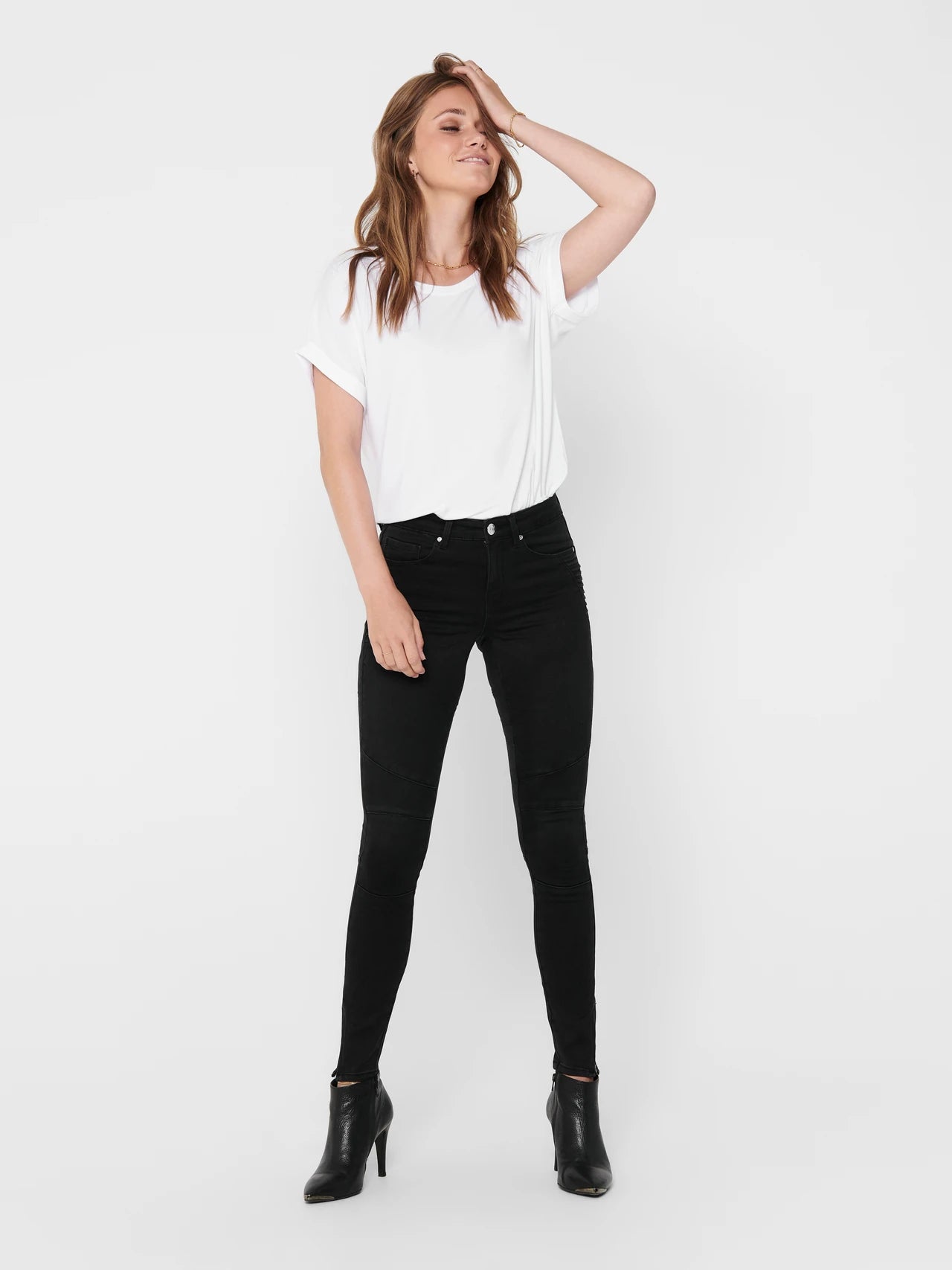 Cuff Sleeve Tee