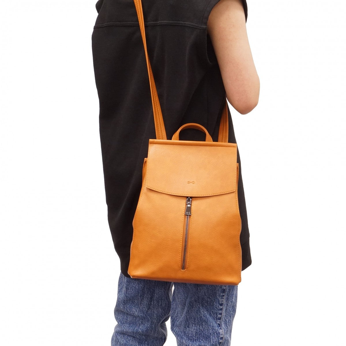 Exposure Chloe Convertible Backpack