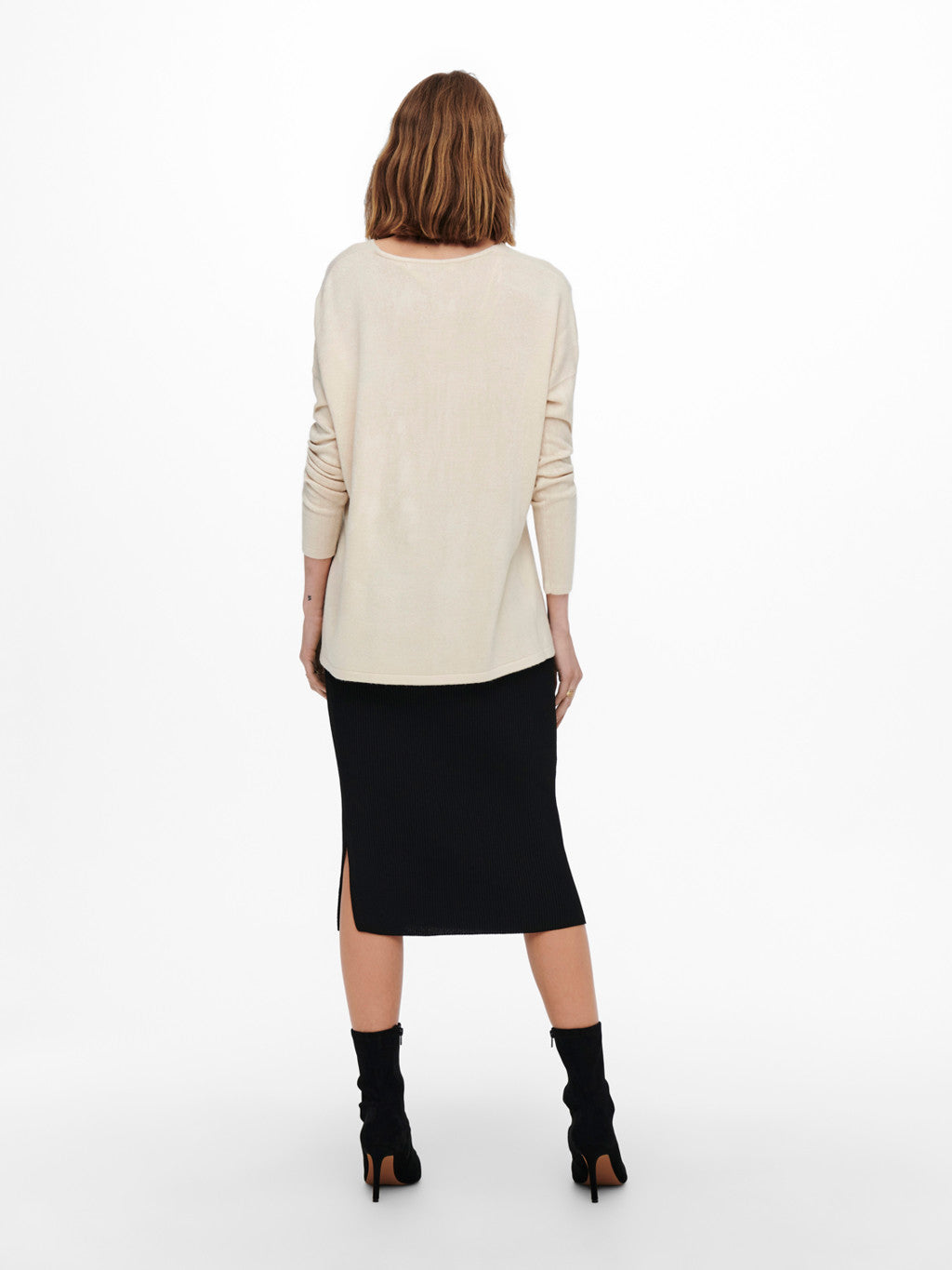 Amalia V-neck Sweater