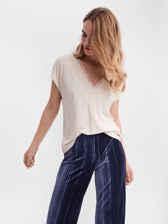 Bia Lace Top
