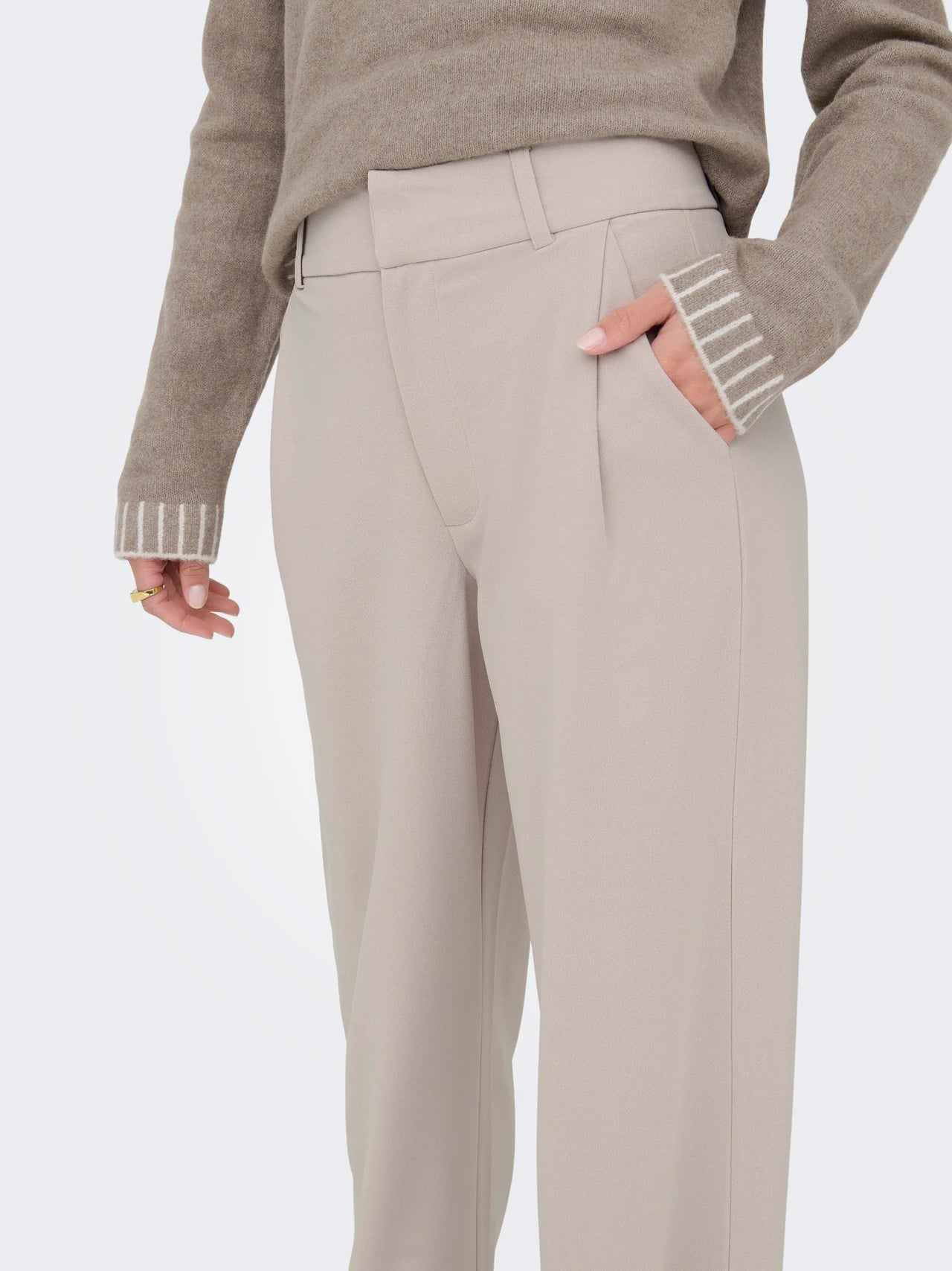Relaxed Pants