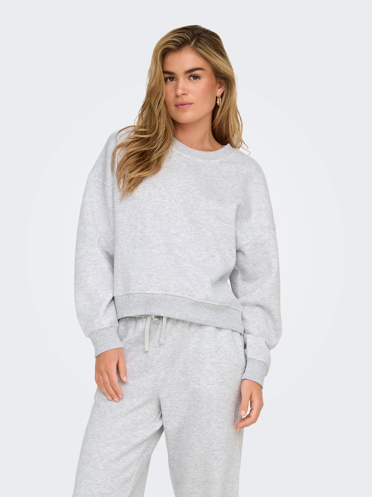 Basic Sweatshirt